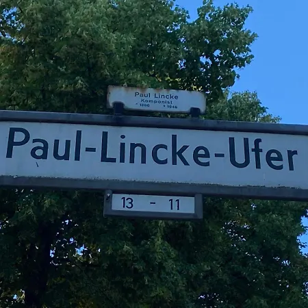 Vorhang Auf! Apartman *