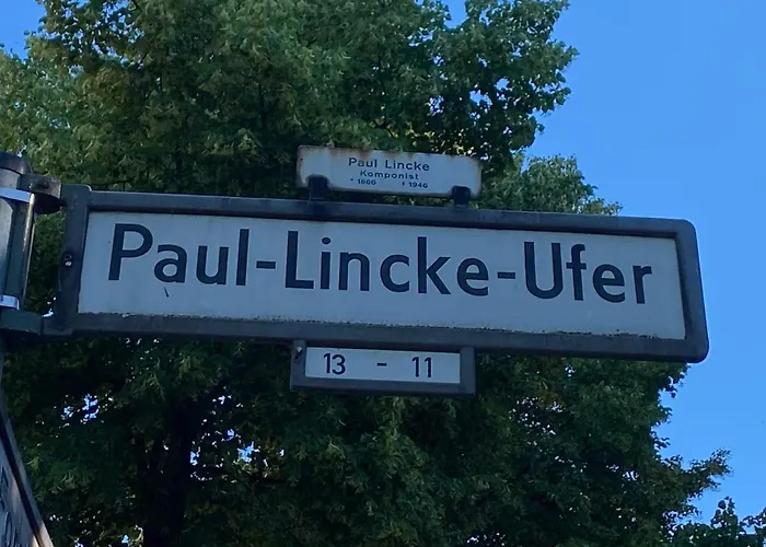 Vorhang Auf! Daire *