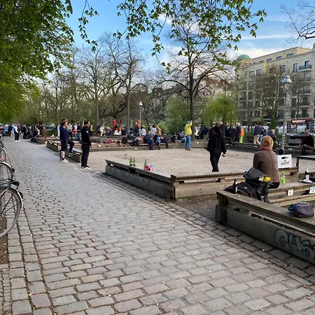 Vorhang Auf! דירה *