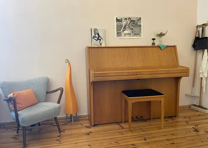 Vorhang Auf! * برلين