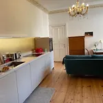 Vorhang Auf! Διαμέρισμα